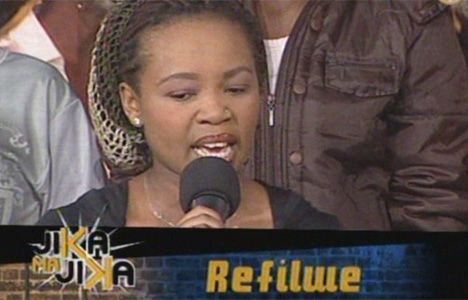 Last night TVSA&#39;s Feza aka dancer Refilwe Thobega was the featured guest choreographer on Jika MaJika. Here are some highlights of the fizzling action from ... - tv_refilwe_pic2