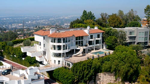 Inside Beverly Hills: The Land of the Rich and Famous