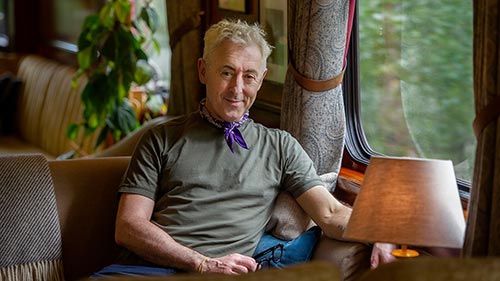 Alan Cumming's Most Luxurious Train Journeys: Scotland